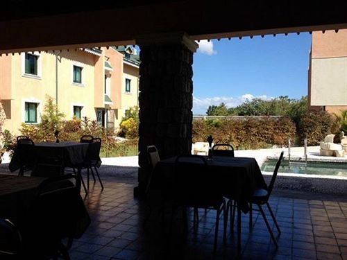Hotel La Cretonne เลส์กายส์ ภายนอก รูปภาพ