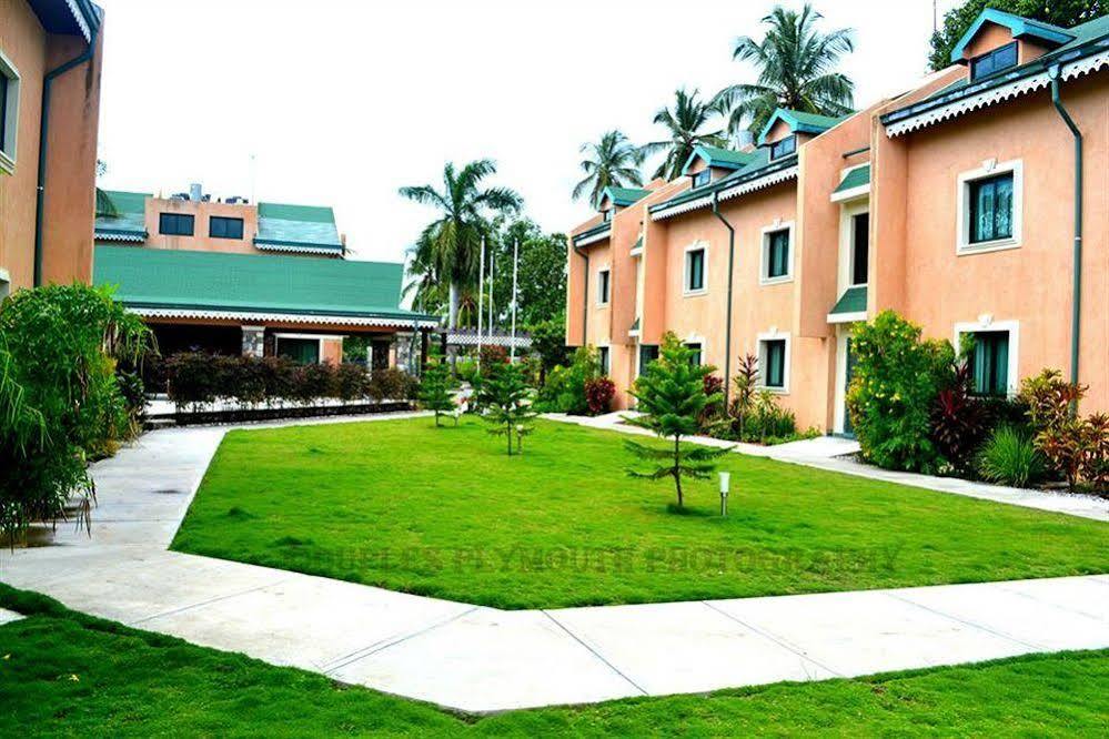 Hotel La Cretonne เลส์กายส์ ภายนอก รูปภาพ
